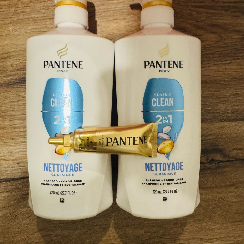 Pantene Classic Clean 2-in-1 Shampoo + Conditioner Bundle